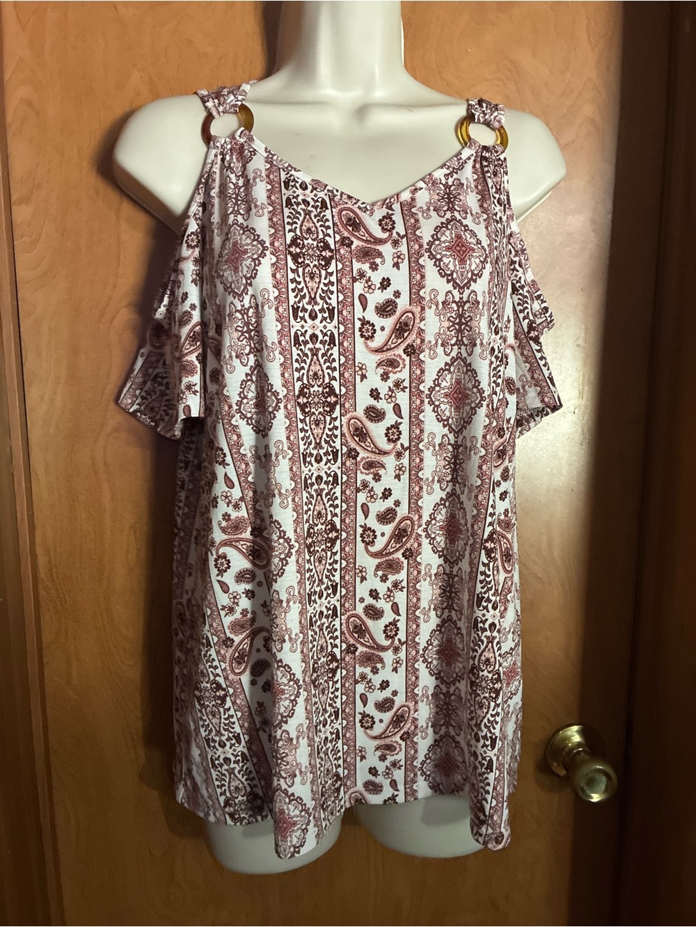 NAIF Cold-Shoulder Paisley Tunic Top in Blush and White